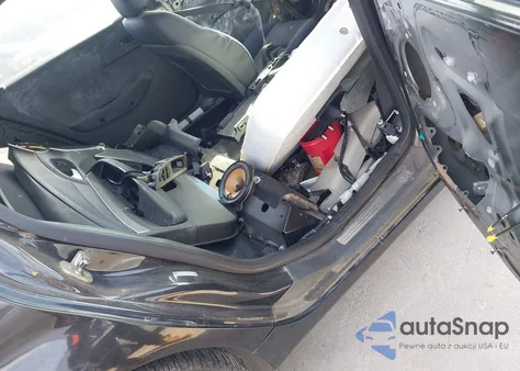 2012 Chevrolet Caprice Police z USA, uszkodzony, nr VIN 6G1MK5U21CL606832